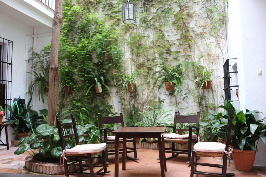 Hostal Gran Capitan Chipiona Exterior foto